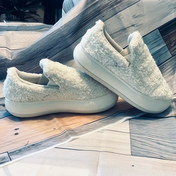 Suede Mayu Slip-On Platform Sneakers Woman’s Sz 9 🔥Like New - Picture 8 of 11